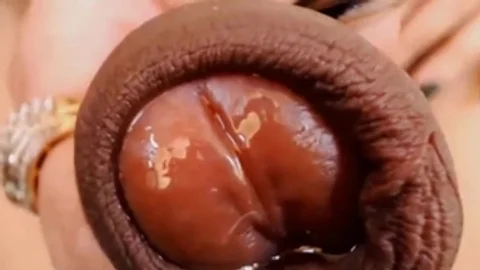 Succulent tranny Stimulates Herself With sex tool