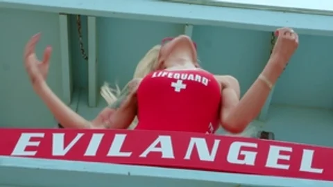 Kurdupel: Big Dicked Shemales at Your Service