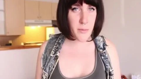 Canadian ladyboy Icy Winters.