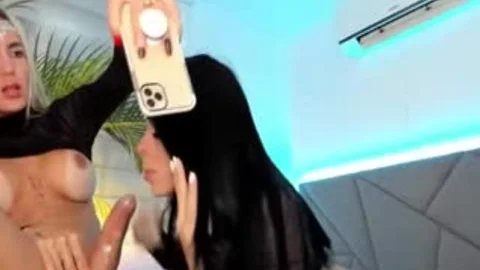 Two tasty latina shemales 10-Pounder Frottage