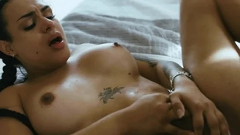 Transsensual - Trans Eva Maxim in the bed blowjob cum