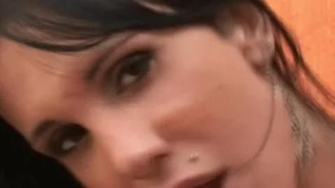 Experienced tranny likes nailing young 10-Pounder - tranny plow Fest