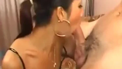 CLASSIC shemale #36 LB pounded