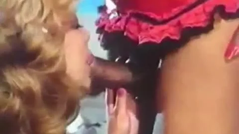 shelady Encounters dark And White Caper