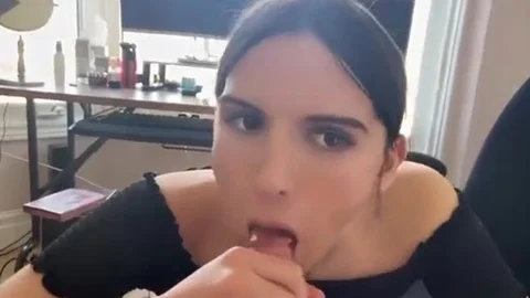 Taylor Maxx Pov Trans oral enjoyment Facial